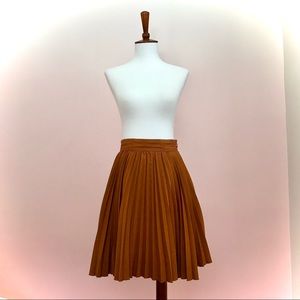 Gingerbread Pleated Skirt - Vintage 80s 🍁